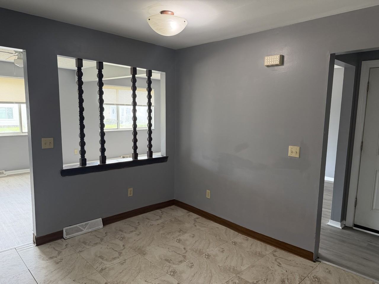 11213 Mccracken Rd - Photo 4 of 22