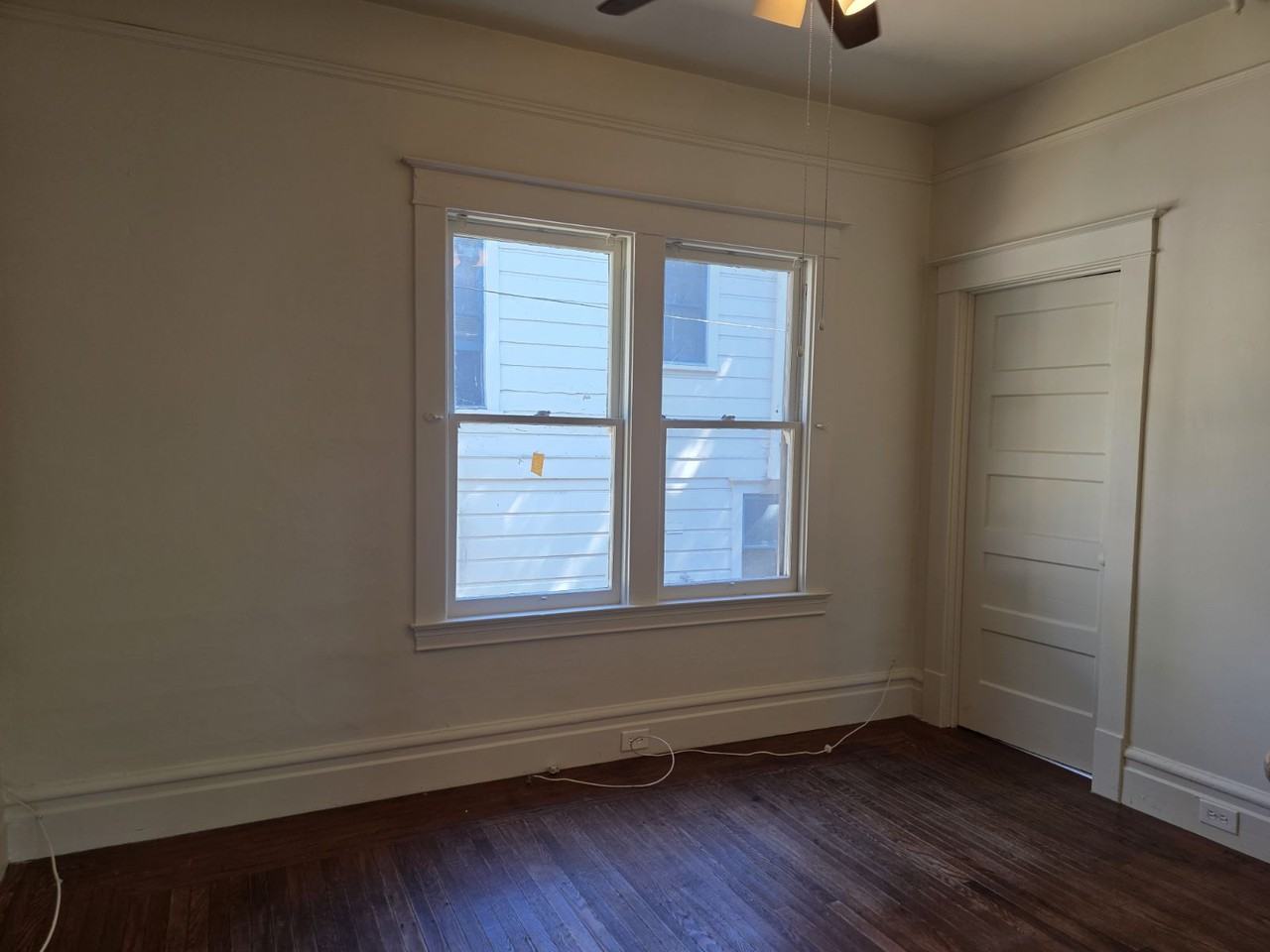 111 Junior St #MH - Photo 6 of 15