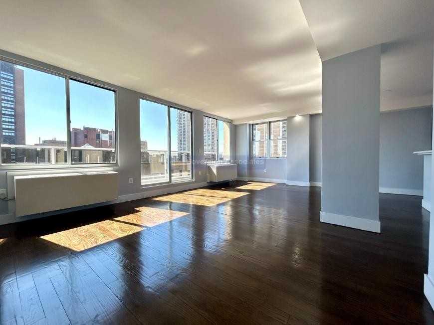 703 W 171st St - Photo 2 of 10