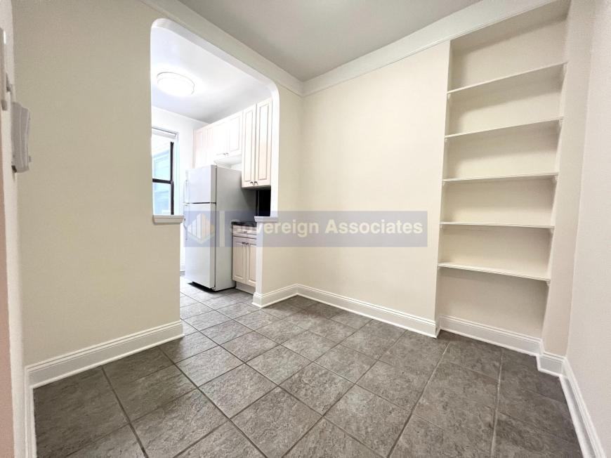 615 W 172nd St - Photo 5 of 9