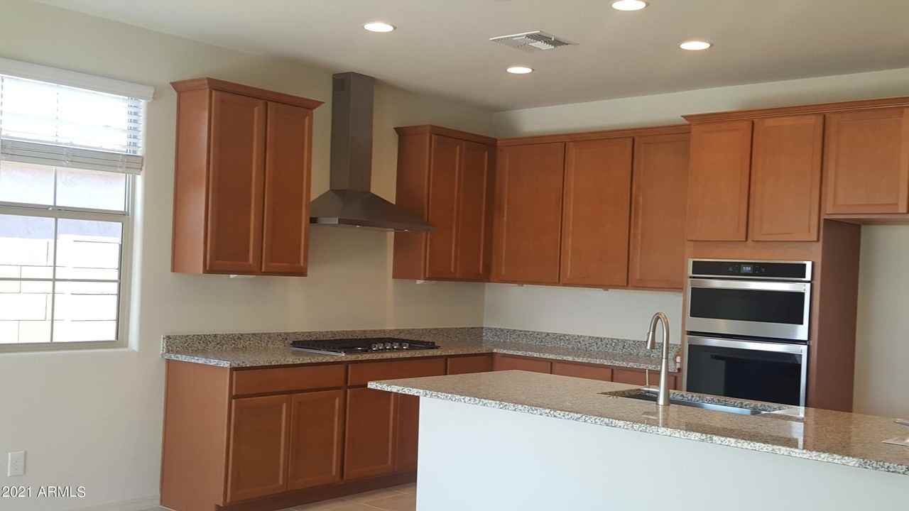 22897 E Marsh Rd - Photo 4 of 36