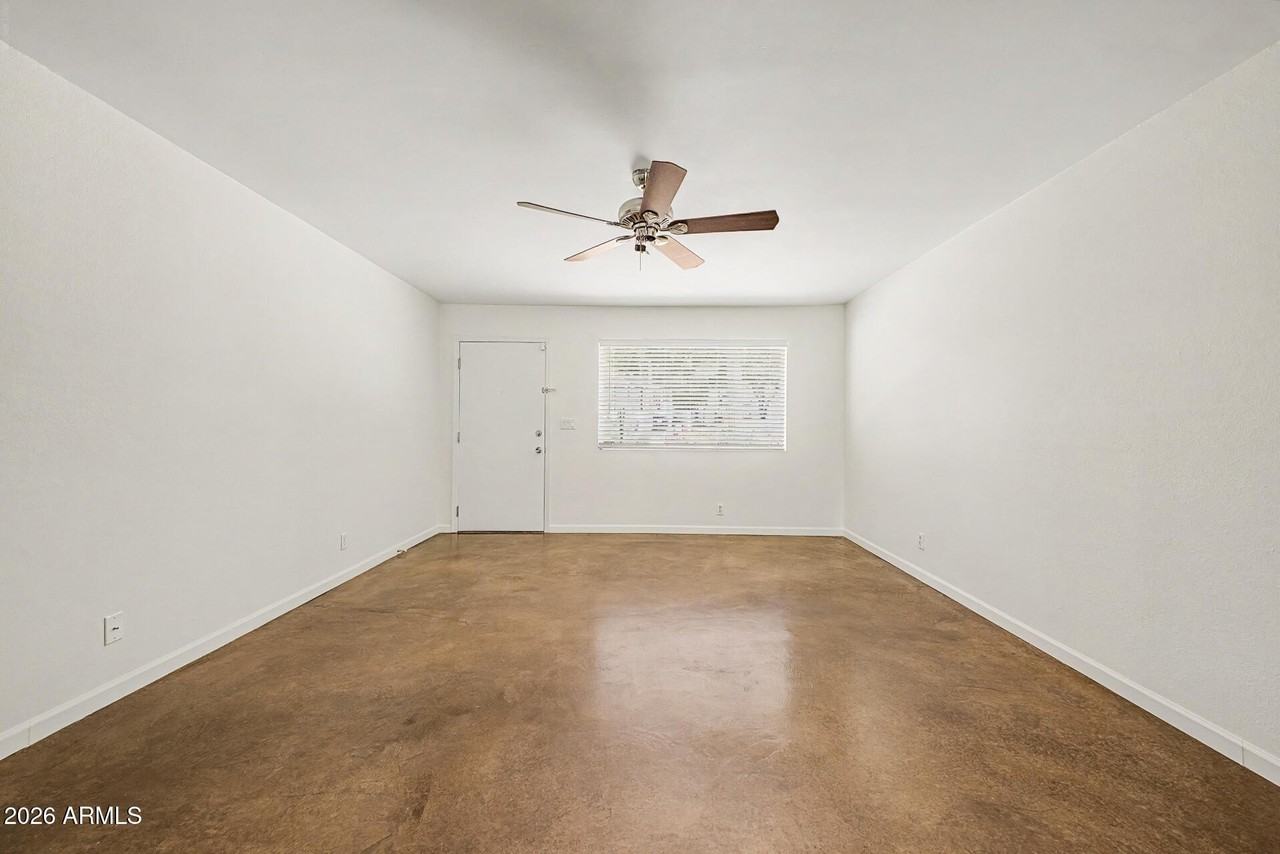 29 E Foothill Dr - Photo 5 of 30