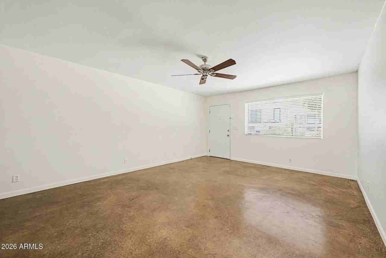 29 E Foothill Dr - Photo 6 of 30