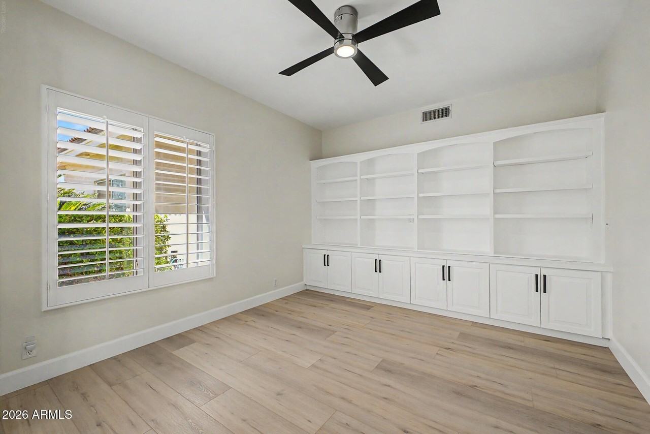 3740 E Tonto Ct - Photo 7 of 37