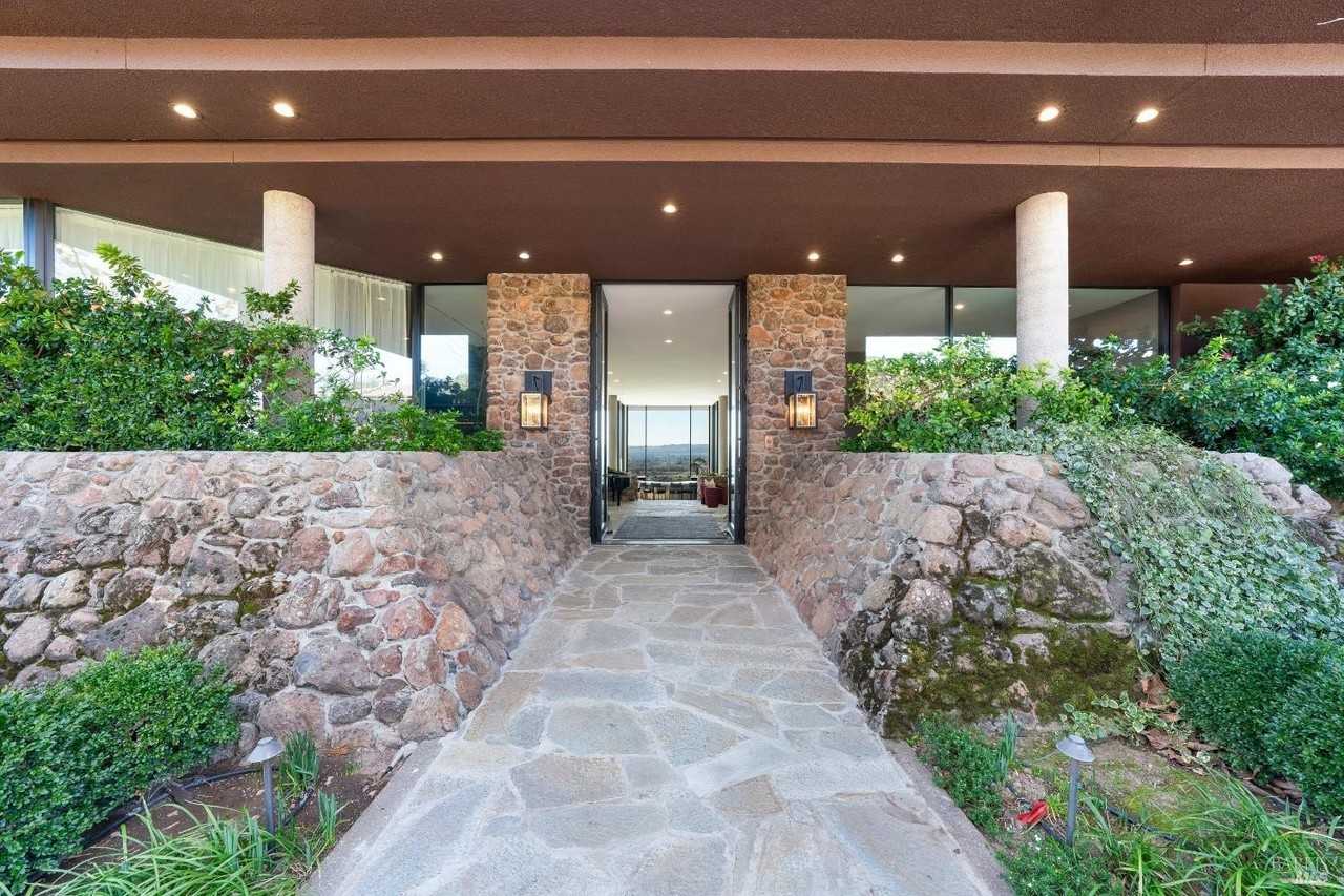 2100 Old Soda Springs Rd - Photo 4 of 42