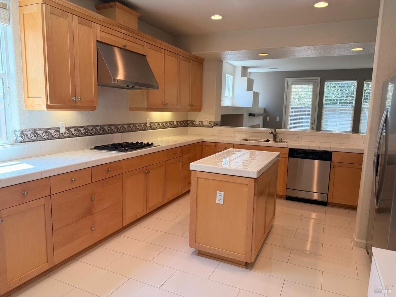 4149 The Masters Dr - Photo 5 of 33