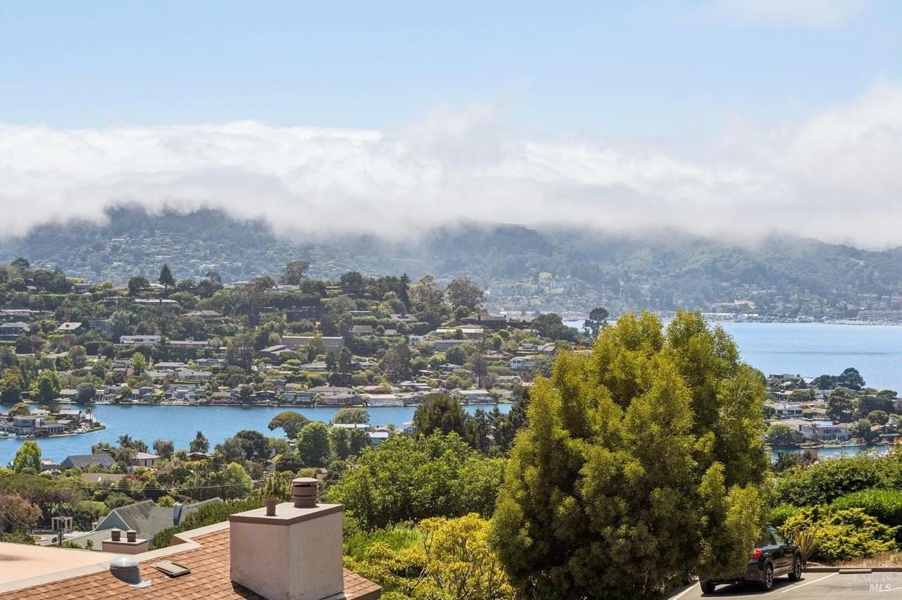 112 Marinero Cir