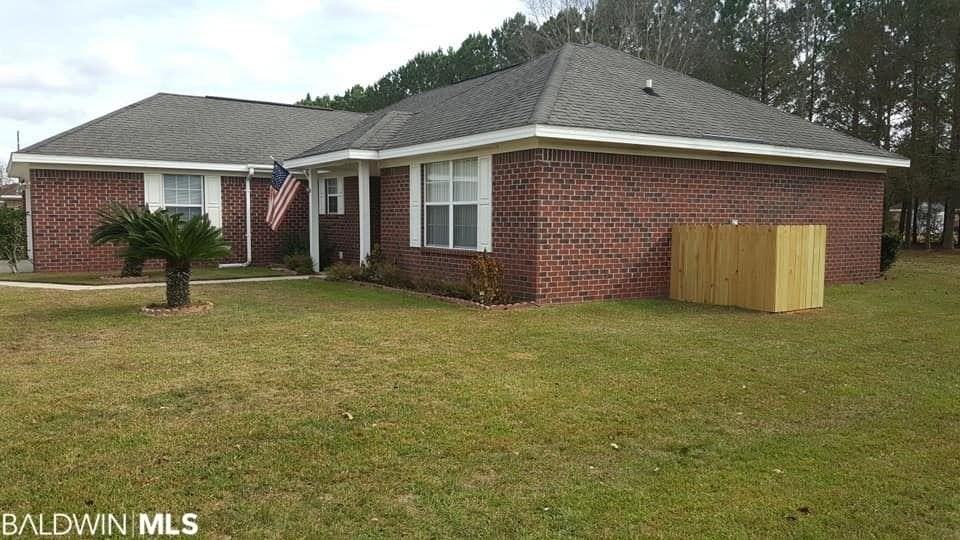 502 Meadow Ln - Photo 3 of 24