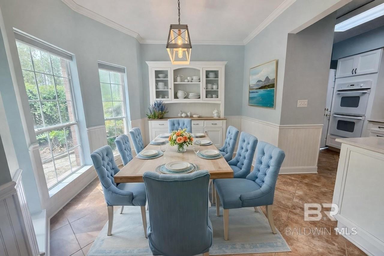 4216 Antigua Ct - Photo 3 of 32