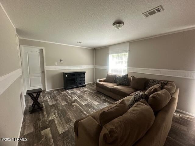 137 Coffin Point Rd - Photo 3 of 6