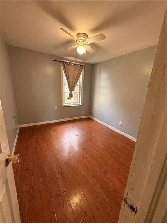 8825 75th St - Photo 6 of 7