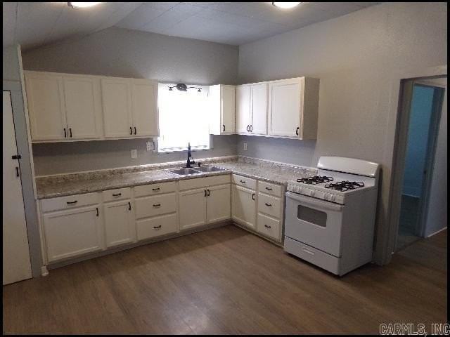 1801 W Long 17th St - Photo 6 of 15