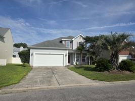 featured image of 633 Menlo Park Ln