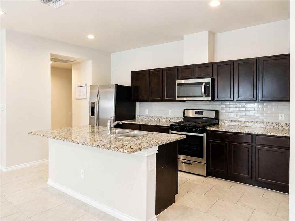 2301 Sky Crest Dr - Photo 3 of 19