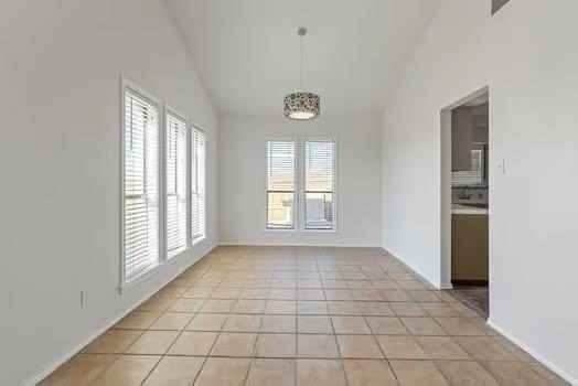 4402 Squaw Pass Ct - Photo 7 of 29