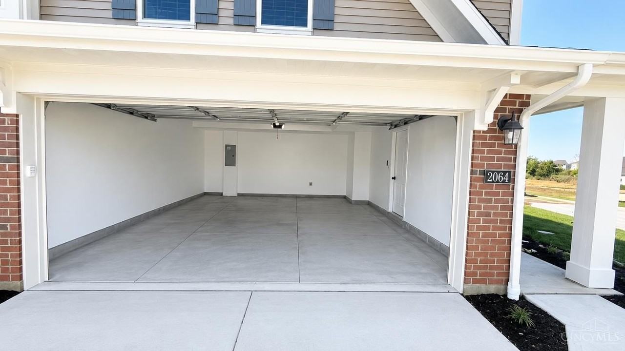 2064 Sunflower Pl - Photo 3 of 21