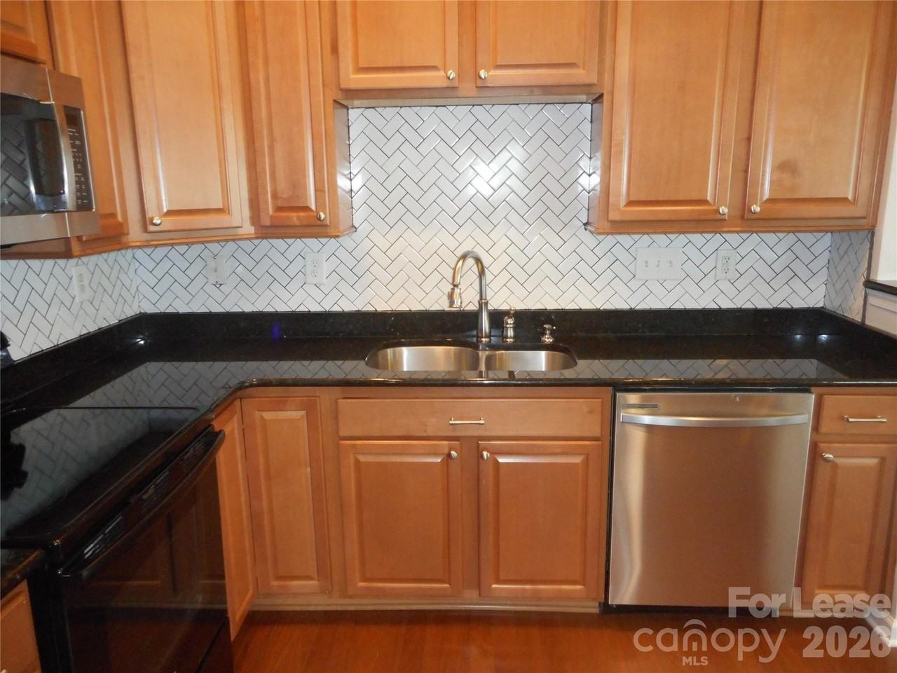7704 Sweet Fern Way - Photo 5 of 26