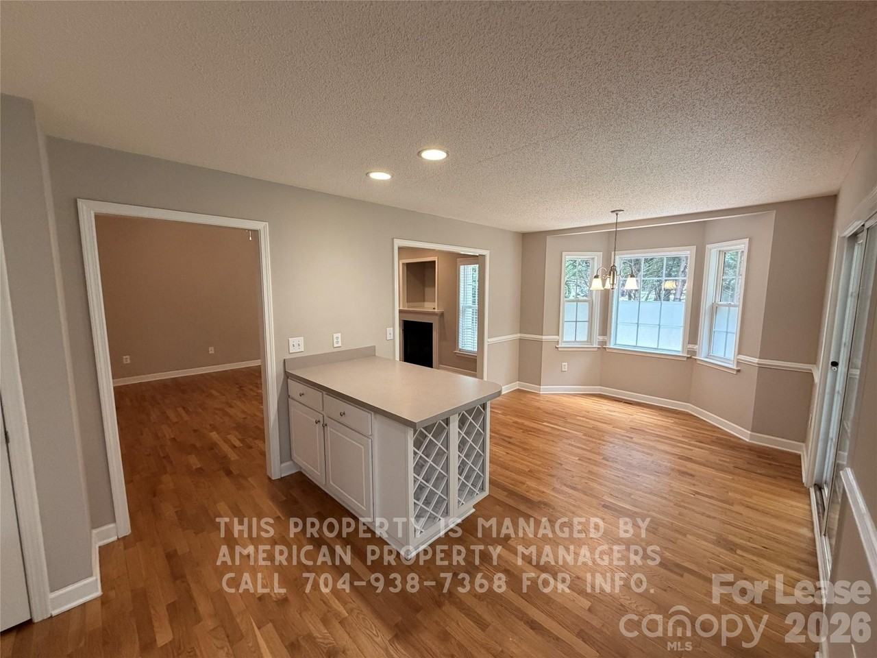 103 Whitney Ct - Photo 6 of 16