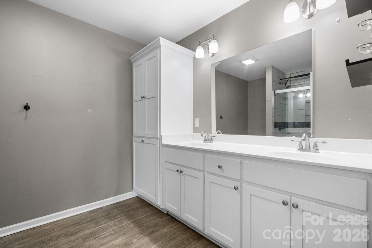 2407 Dellinger Dr - Photo 7 of 14