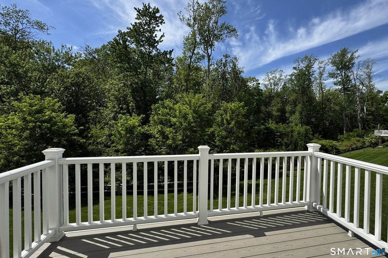 25 Brentwood Cir #25 - Photo 7 of 40