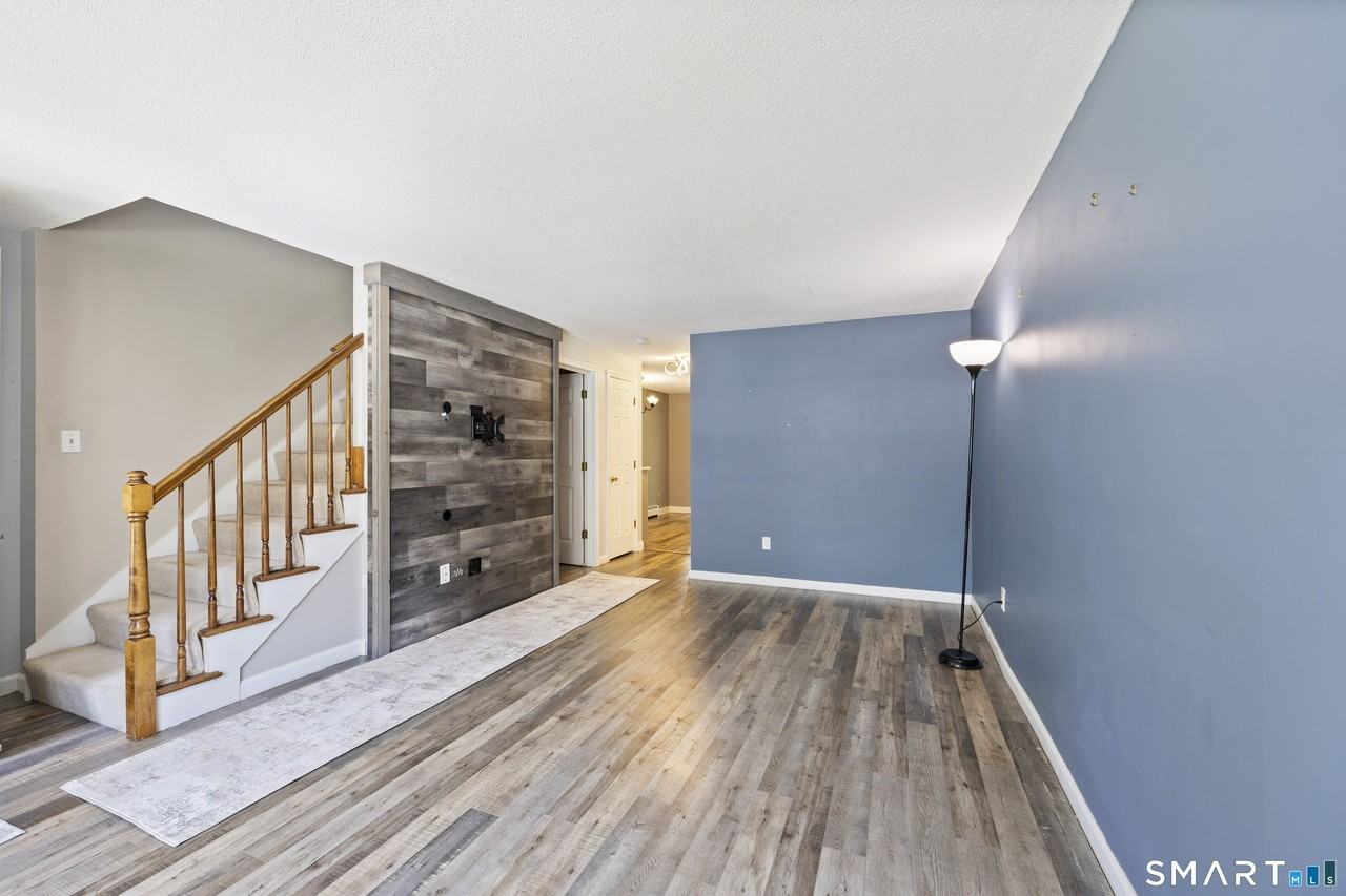 135 Fairway Dr #135 - Photo 4 of 29