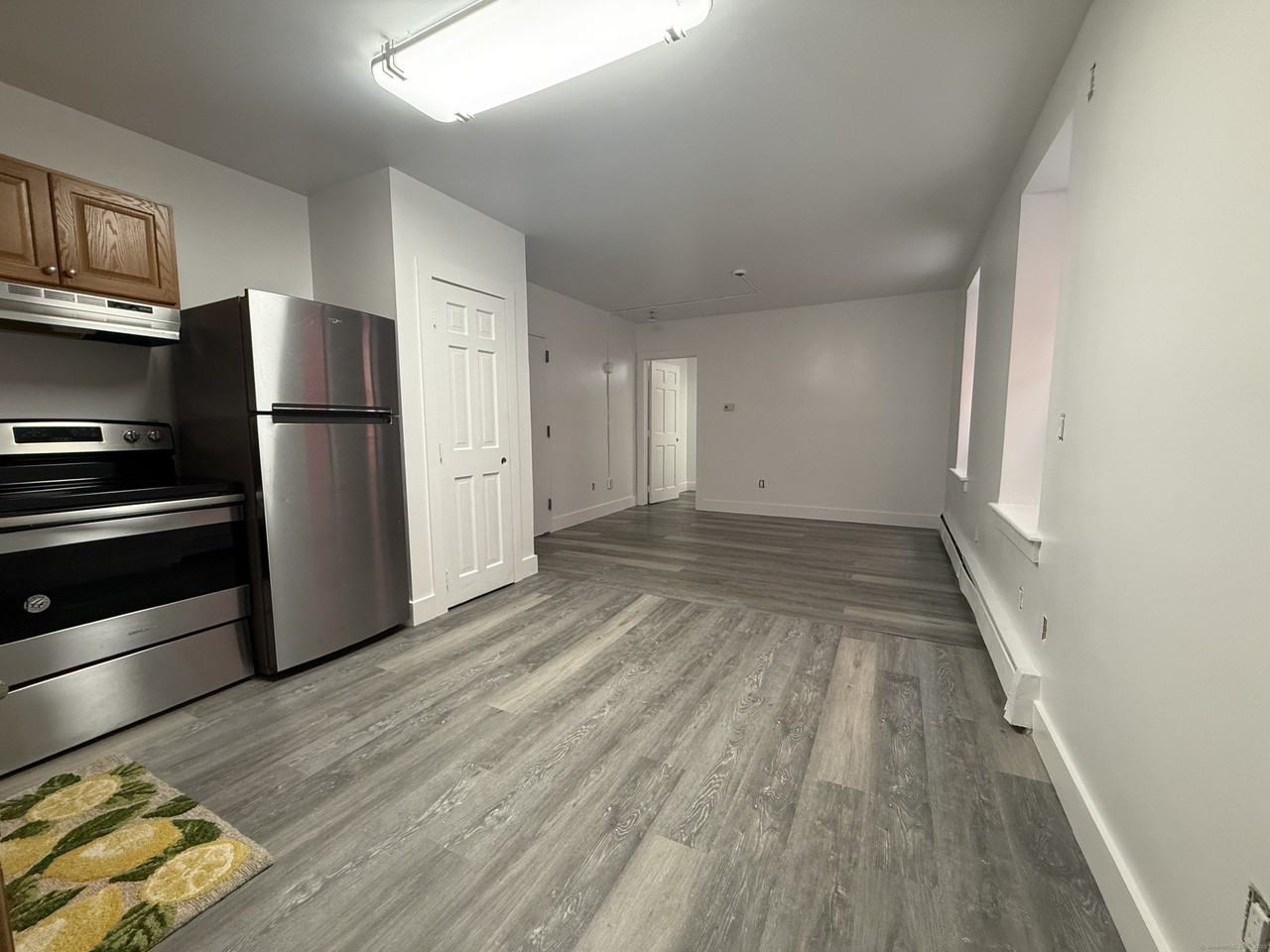 575 Bank St #206 - Photo 4 of 11