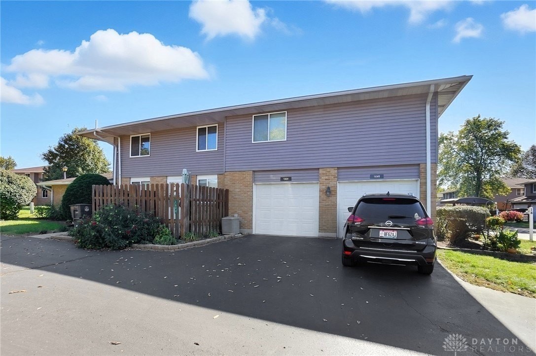 1644 Valais Ct