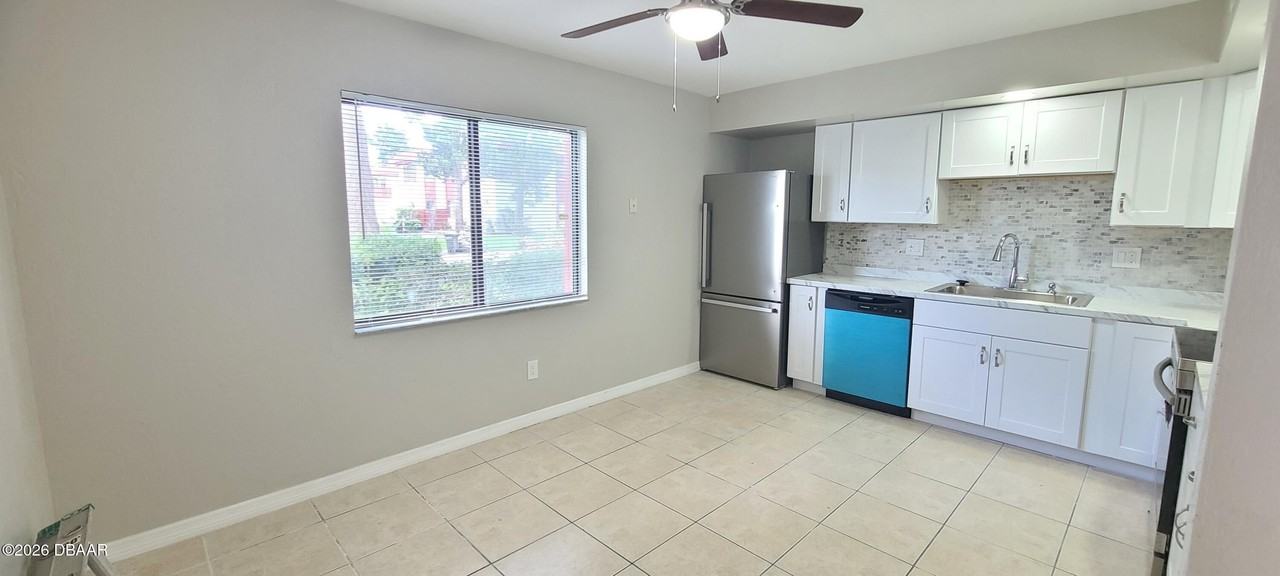 2118 Oak Meadow Cir - Photo 6 of 28