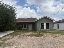 featured image of 1107 W Martin St