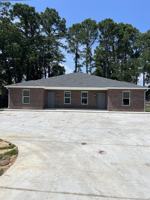 featured image of 717 N Park Blvd #A