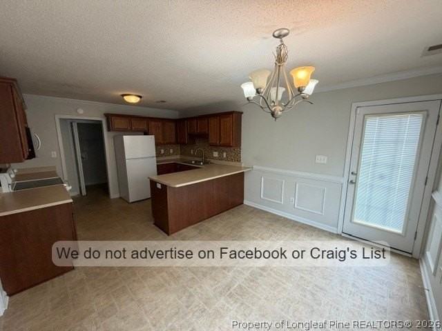 1434 Mingary Ave - Photo 3 of 13