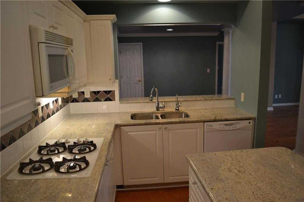 3047 Lenox Rd Ne #2308 - Photo 3 of 13