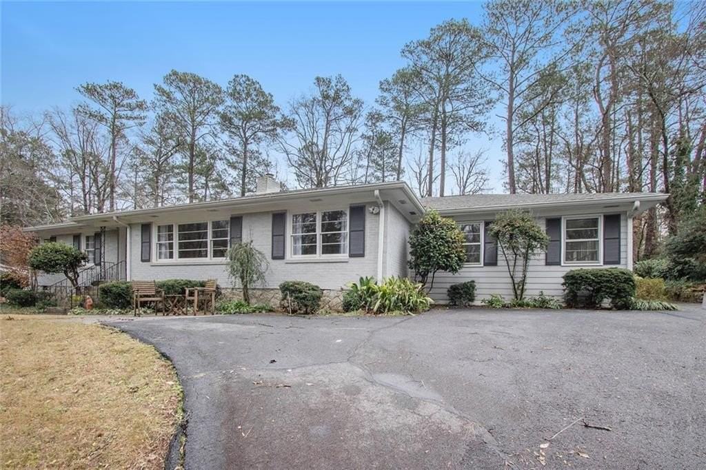 3873 Land O Lakes Dr Ne - Photo 2 of 31