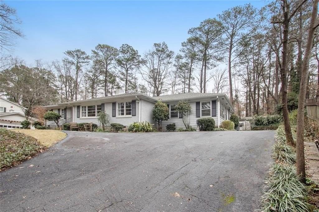 3873 Land O Lakes Dr Ne - Photo 3 of 31