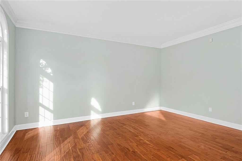 560 Kimball Crest Ct - Photo 7 of 42