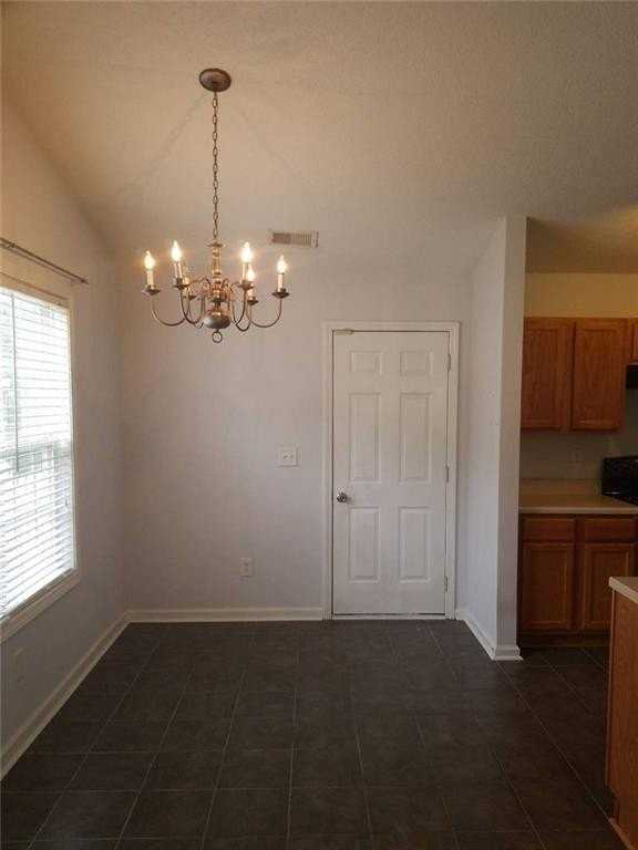 363 Greystone Pkwy - Photo 7 of 27