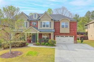featured image of 2540 Maple Ridge Ln
