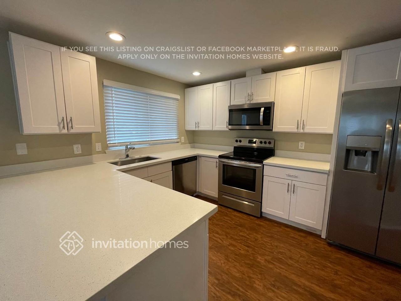 1216 S 236th Pl - Photo 4 of 12