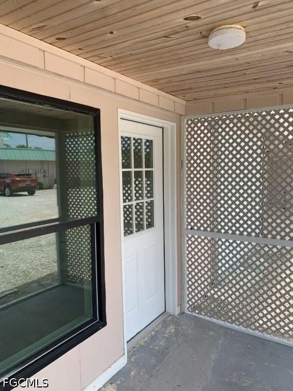 2414 Palm Ridge Rd #B - Photo 2 of 12