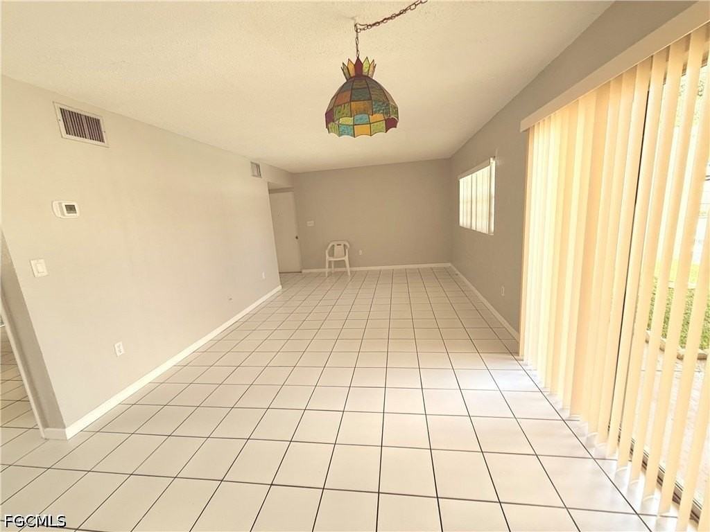 4923 Vincennes Ct #3 - Photo 4 of 10