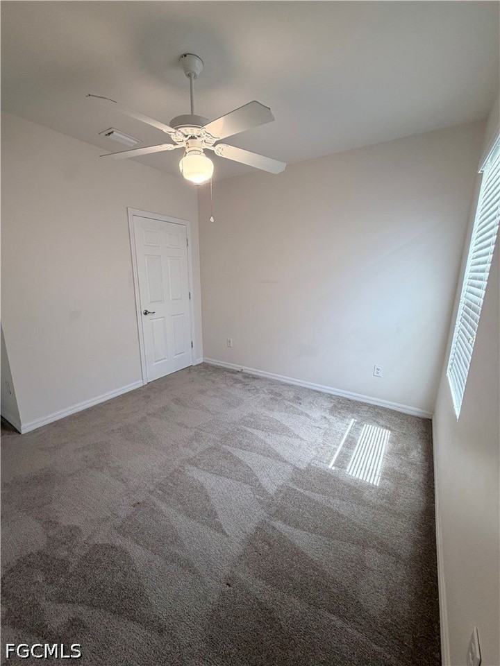 1633 Sw 12th Ter - Photo 4 of 12
