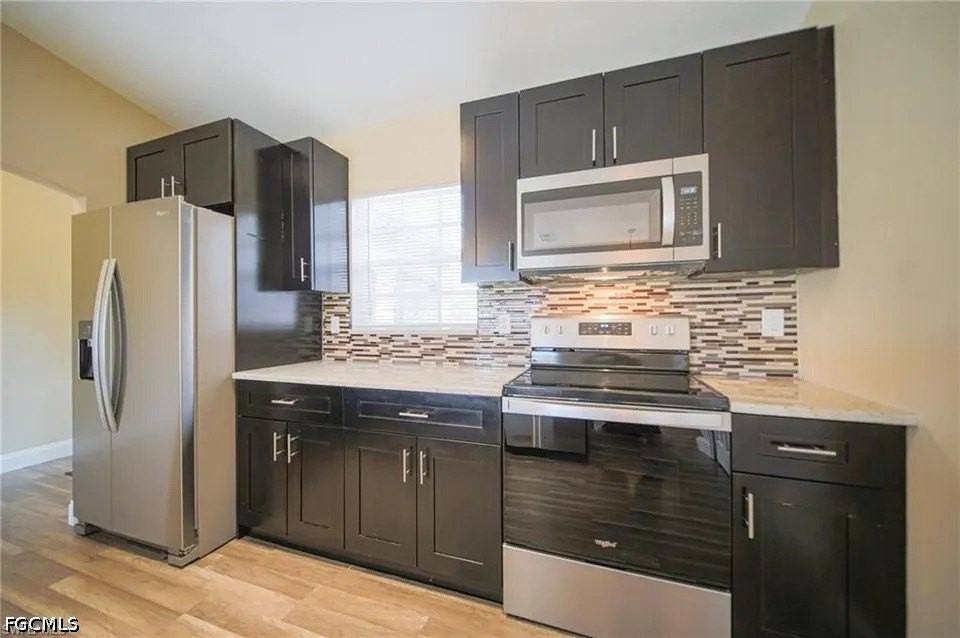 604 Thomas Sherwin Ave S - Photo 5 of 22