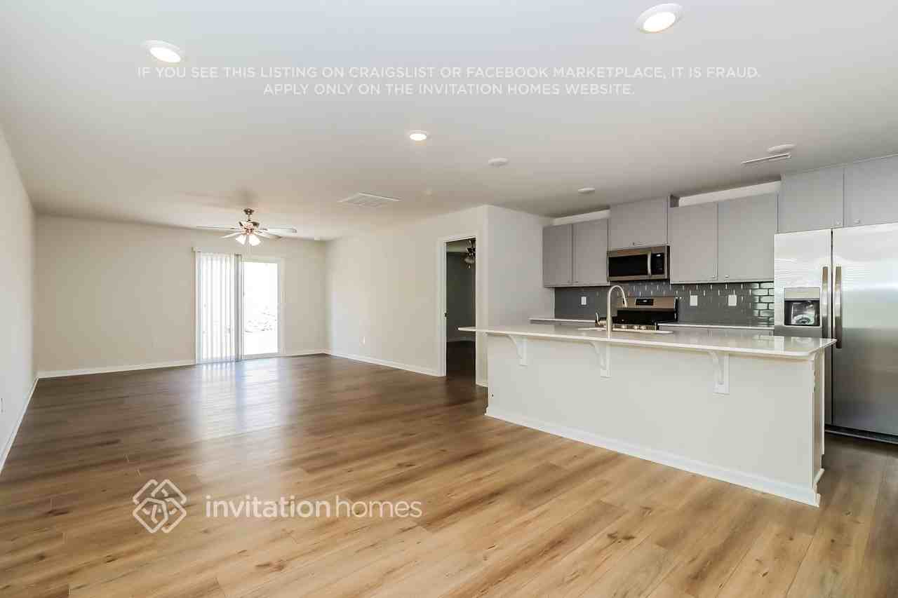 356 Hollingswood Dr - Photo 6 of 15
