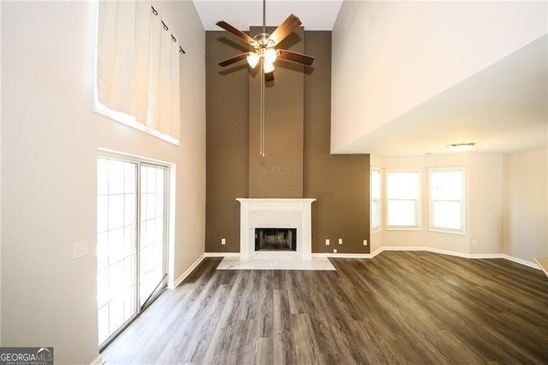 121 Stoneforest Dr - Photo 5 of 48