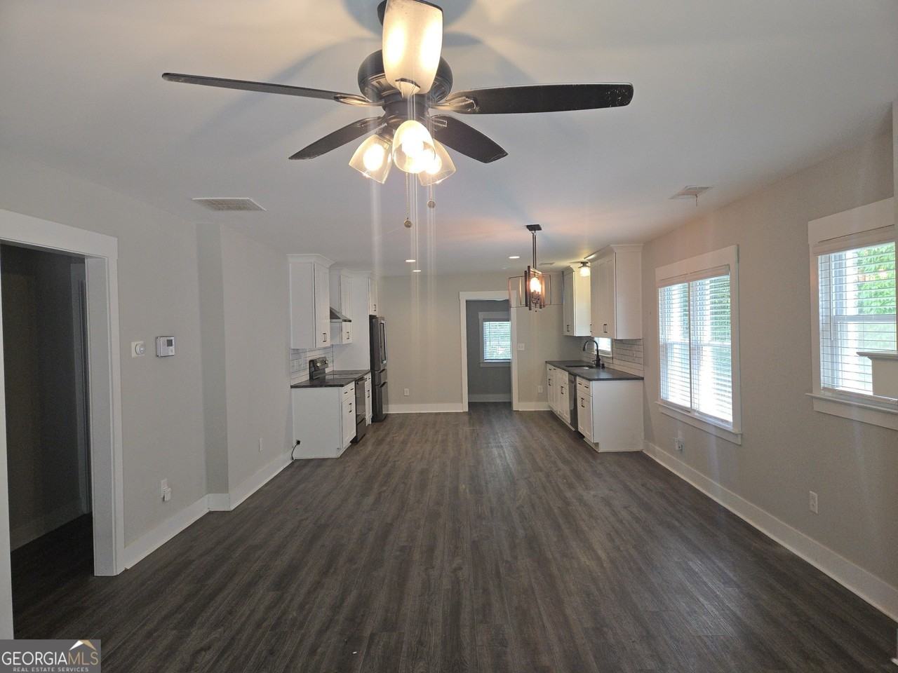 1029 Washington Heights Ter Nw - Photo 3 of 14