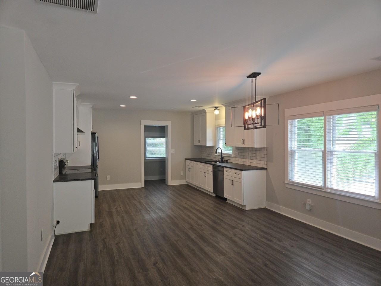 1029 Washington Heights Ter Nw - Photo 5 of 14