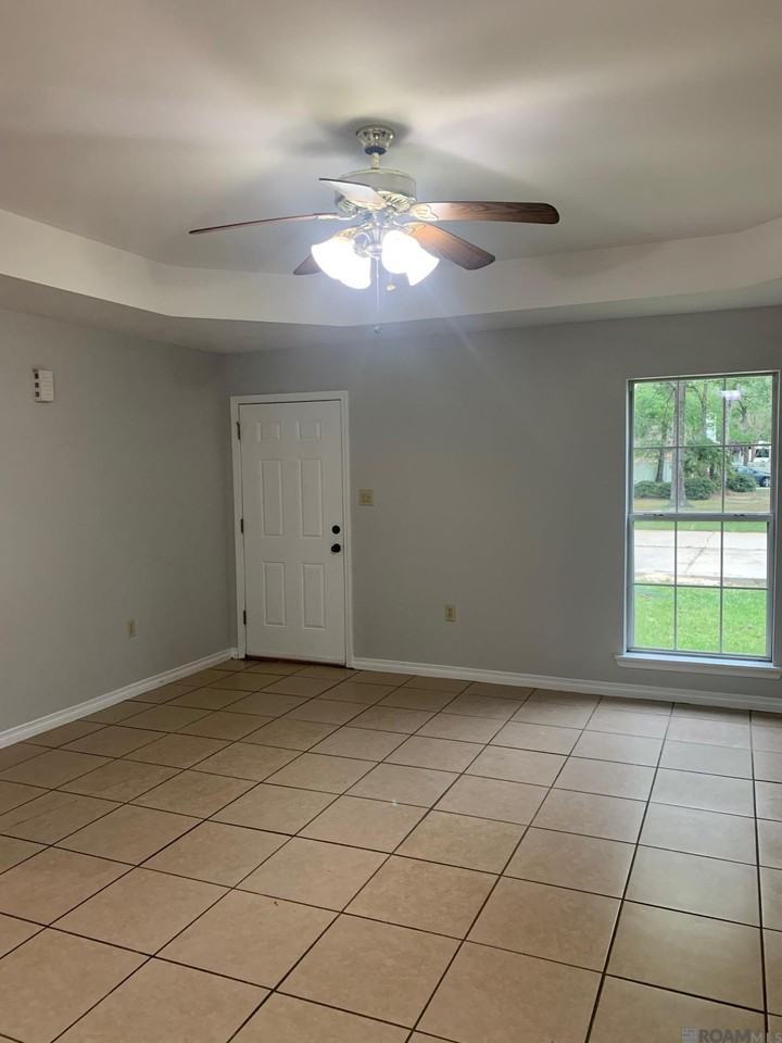 14285 Cassie Ln #B - Photo 5 of 11