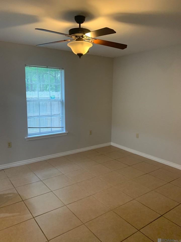 14285 Cassie Ln #B - Photo 6 of 11