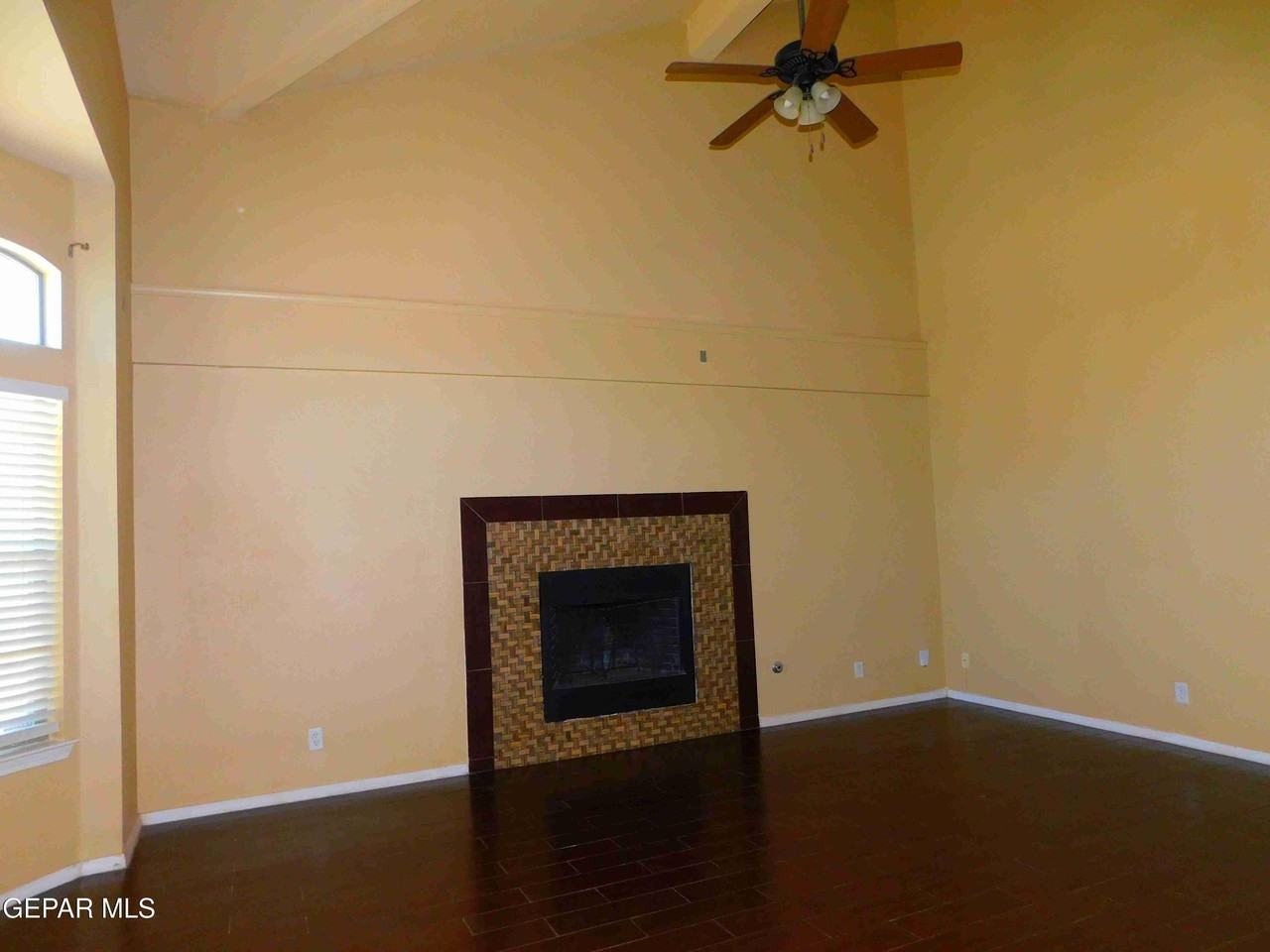 11233 Red Barrel Pl - Photo 3 of 50