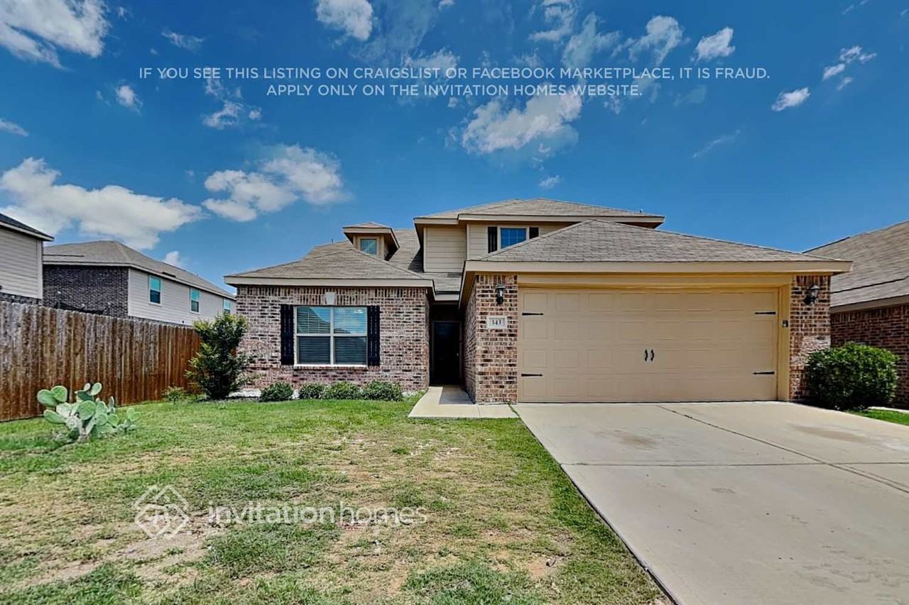 143 Magnolia Dr